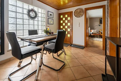 Gemütliches Ferienhaus in Suhl nahe Skilift