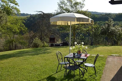 Wohnung in Asciano mit Pool