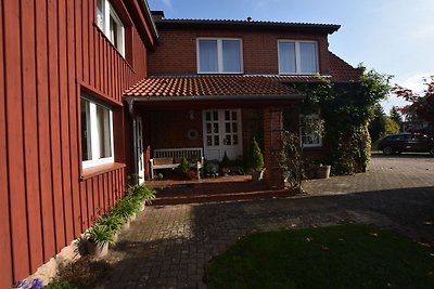 Wohnung in Alt Bukow mit Terrasse, Garten und...