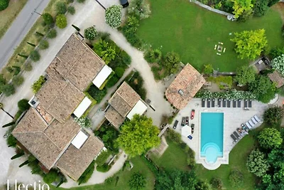 Appartamento a Oppède con piscina riscaldata...