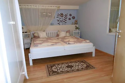 Ferienwohnung mit 2 Schlafzimmer