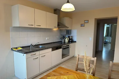 Charmante Ferienwohnung mit Garten in Wiek
