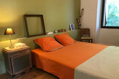 Holzhaus im Herzen der Natur