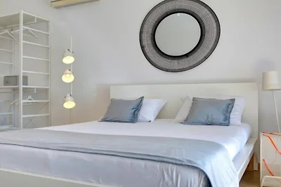 Studio Apartment With Sea View (S1)
