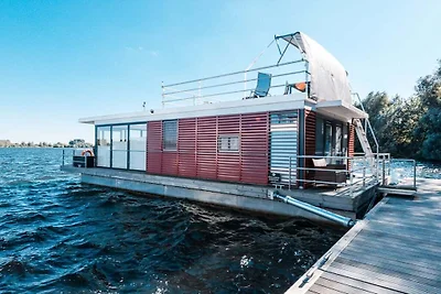 Hausboot in Xanten mit Schwimmbecken