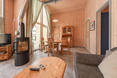Ferienhaus mit Sauna im Ferienpark Mirow