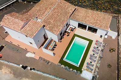 Casa tranquilla con piscina privata a La...