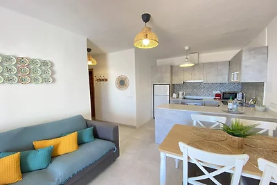 Wohnung in Nerja mit Küstenblick & Pool