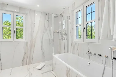 Villa eccezionale- AC- 5BR-10P- Baie des...