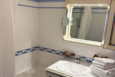 Family Suite with Pool Access