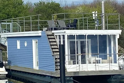 Hausboot mit 2 Schlafzimmer