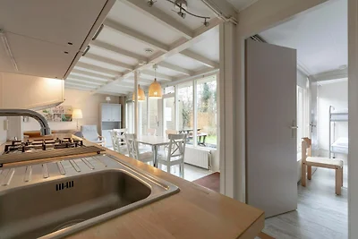 Bungalow in Sint Maartenszee am Strand