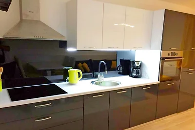 Modern and Cozy Apartment with Terrace in Kas...