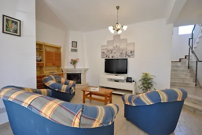 Schönes Ferienhaus in Vilamoura mit Grill
