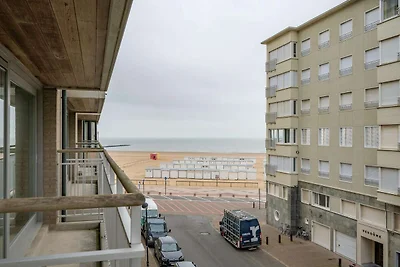 Geräumiges Eckapartment mit Meerblick