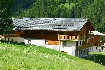 Apartamento alpino cerca de las pistas de...