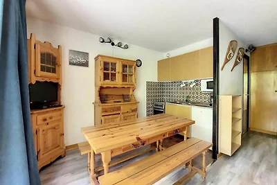 Angenehme Wohnung mit Balkon