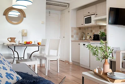 Luxuriöses Riviera-Refugium für 4 Personen