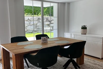 Modernes Apartment in Seefeld