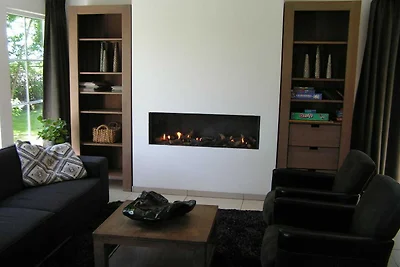 Geräumige Villa in ruhigem Ferienpark