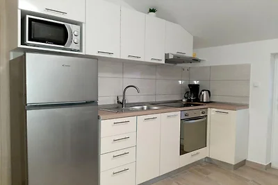 Apartments Tomislav - Two Bedroom Apartment w...