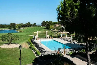 Wohnung in Provence mit Wellenbad & Golf