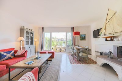 Agréable maison de vacances à Port Grimaud av...