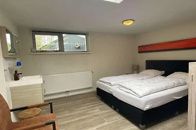 Schöner Ferienbungalow mit Garten