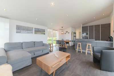Modernes Chalet am Waldrand nahe der...