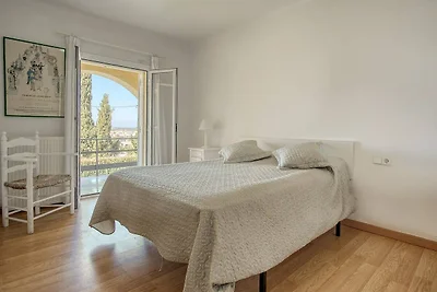 Hübsche Wohnung mit Balkon