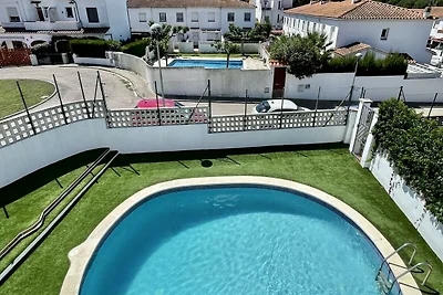 Casa vacanze a LEscala con piscina
