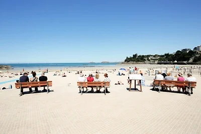 Ferienwohnung in Dinard in der Nähe des Stran...