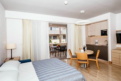 Appartmenten 4**** in Zaton Holiday Resort, m...