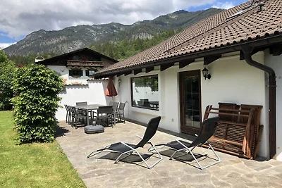 Ferienhaus in Grainau mit Schwimmbecken