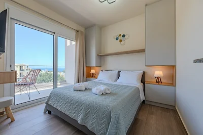 Villa mit 4 Schlafzimmern in Gerani