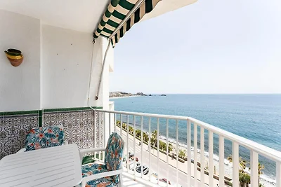 Faro's Almuñecar Beach Apartment - Los Ramos