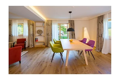 Vakantieappartement in Krün met zwembad