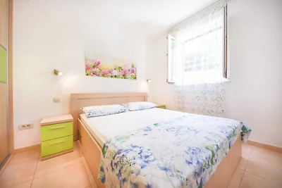 Apartments Gracin - Superior One Bedroom Apar...