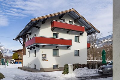 Ferienhaus mit Bergblick und Garten in Fügen