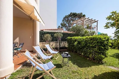 Apartment in Cannes mit Meerblick und Garten