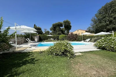 Vakantieappartement in Pisa met zwembad