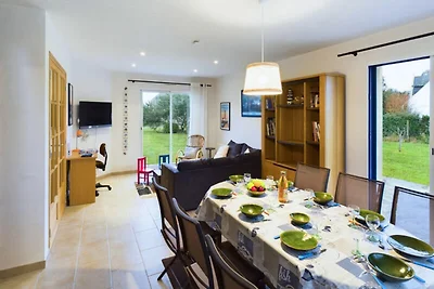 Ferienwohnung in Kerity in der Nähe des Stran...