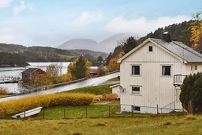 8 Personen Ferienhaus in VÅGLAND-By Traum