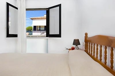 Apartment for 6 people in Spain