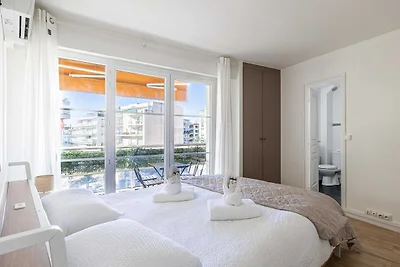 Urocze mieszkanie 1BR/4P - Antibes