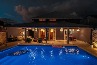 Luxe villa met zwembad nabij Pointe Marin