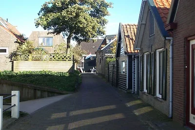 Ferienhaus in Stavoren mit Schwimmbecken