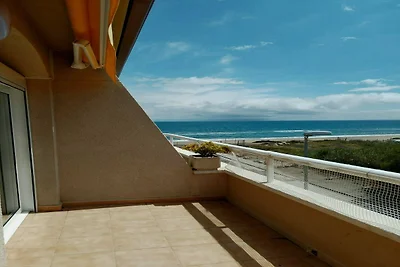 Wohnung am Strand mit Pool in Spanien