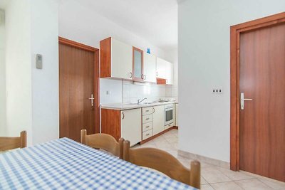 Apartments Neva- Two Bedroom Apartment with B...