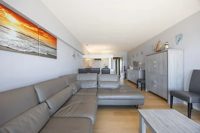 Bellissimo appartamento con vista sul mare